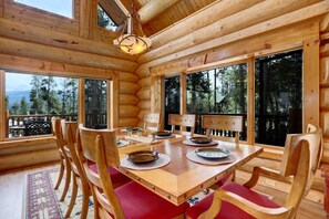 Dining - The Grand Timberglass Lodge | Tipi | Hot Tub (Winter Park)