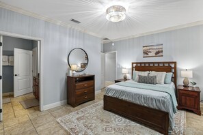 4 chambres, fer et planche à repasser, Wi-Fi gratuit, draps fournis