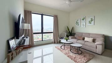 Apartment (2 Bedrooms) | Front of property