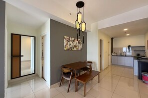 Apartment (4 Bedrooms) | Innenbereich