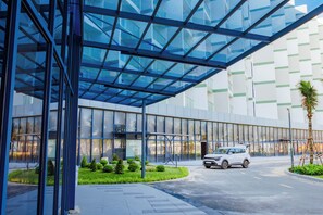 Front of property - Lugano Resort & Spa-Ultra All Inclusive (Cam Ranh)