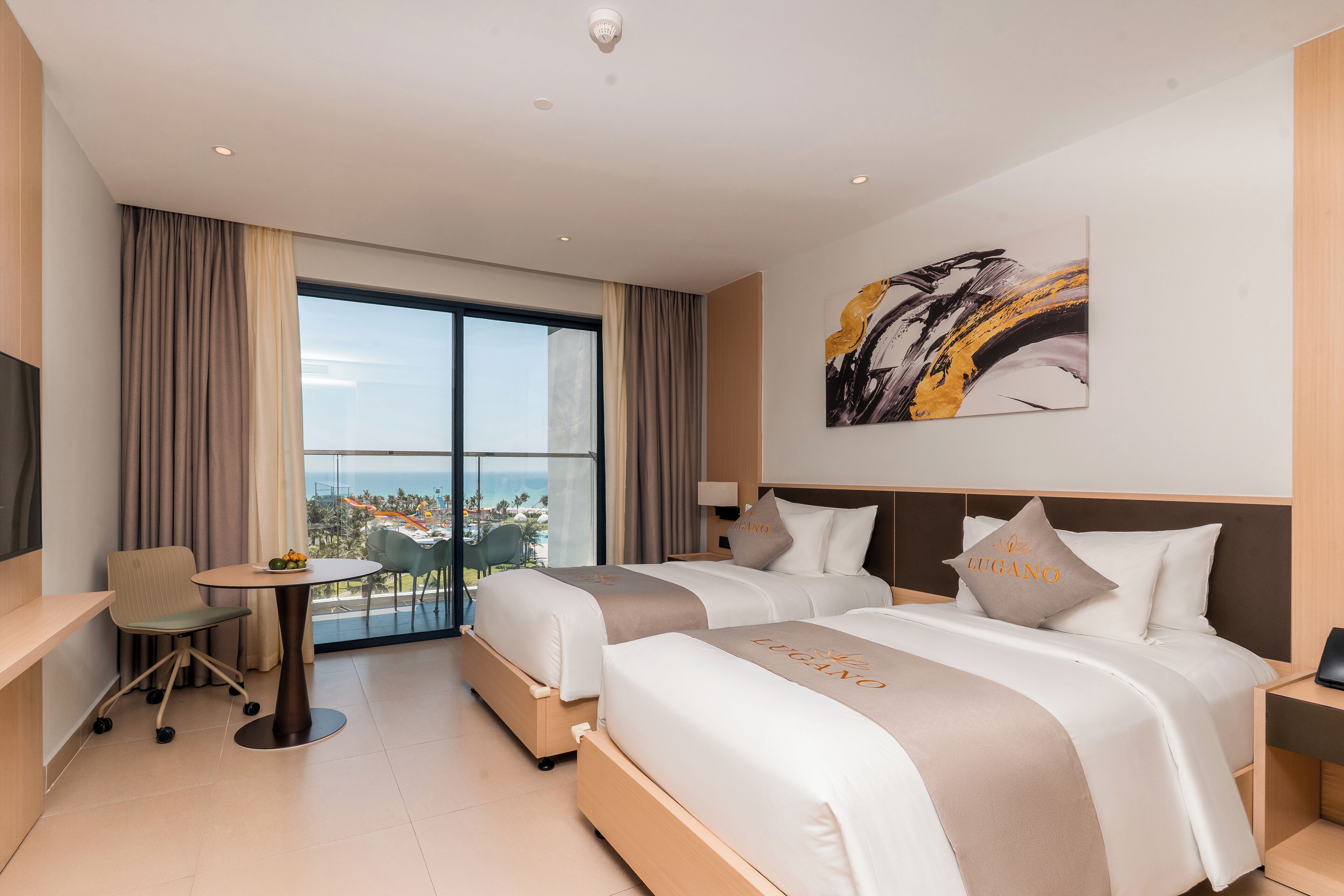 Sábanas italianas Frette, ropa de cama de alta calidad y minibar 