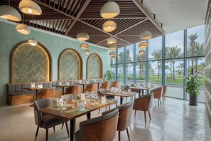 Restaurant - Lugano Resort & Spa-Ultra All Inclusive (Cam Ranh)