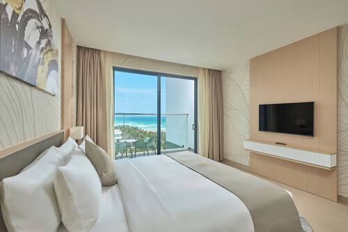 Beach/ocean view