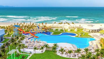 Pemandangan sekitar dari properti