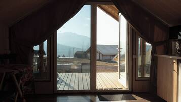 Comfort Double Room, Mountain View | Interior