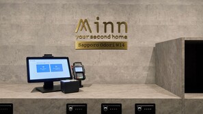 Check-in/check-out kiosk - Minn Sapporo Odori W14 (Sapporo)