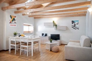 Living area - Nuvolau Appartement Dolomites (Perarolo di Cadore)