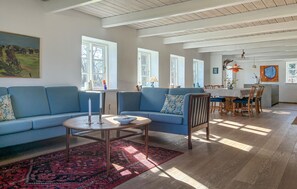 TV, fireplace, ping pong - Lovely home in Gram with WiFi (Gram)
