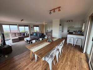 Interior - Far Horizons 13 Trigg St Port Elliot Coastal Views (Port Elliot)