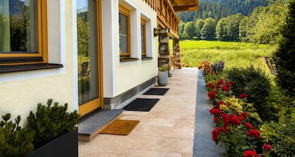 Gemütliche Ferienwohnung im Tiroler Stil
