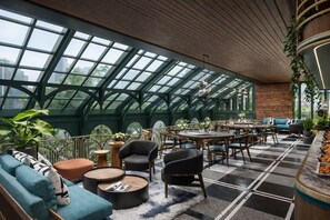 Restaurant - Elais by ARTOTEL (Medan)