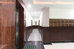 Interior - Hotel Heritage Villa By MNG Rooms (Kanpur)