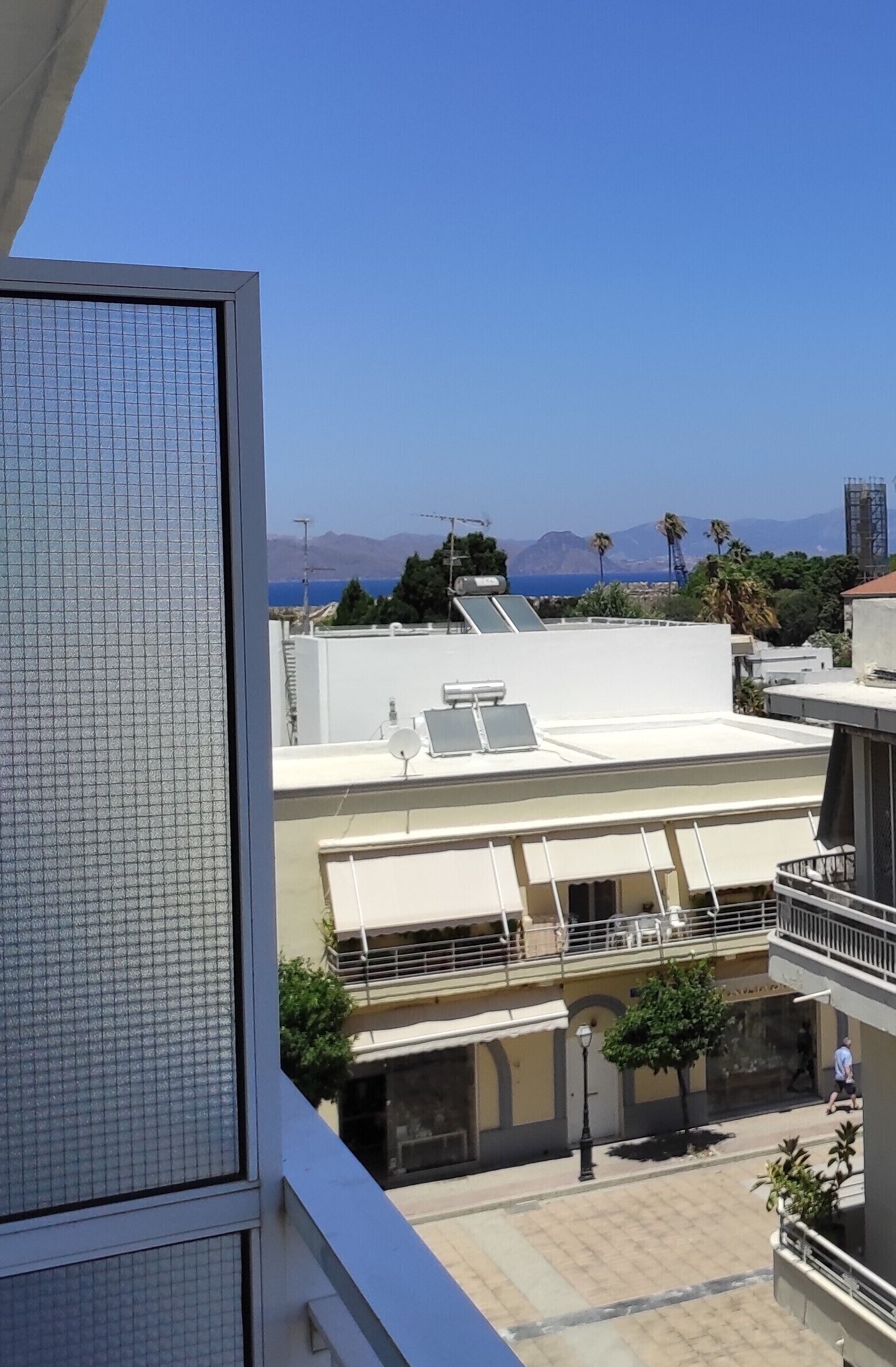 One Bedroom Apartment with Twin Bed & City View | Unterkunftsgelände