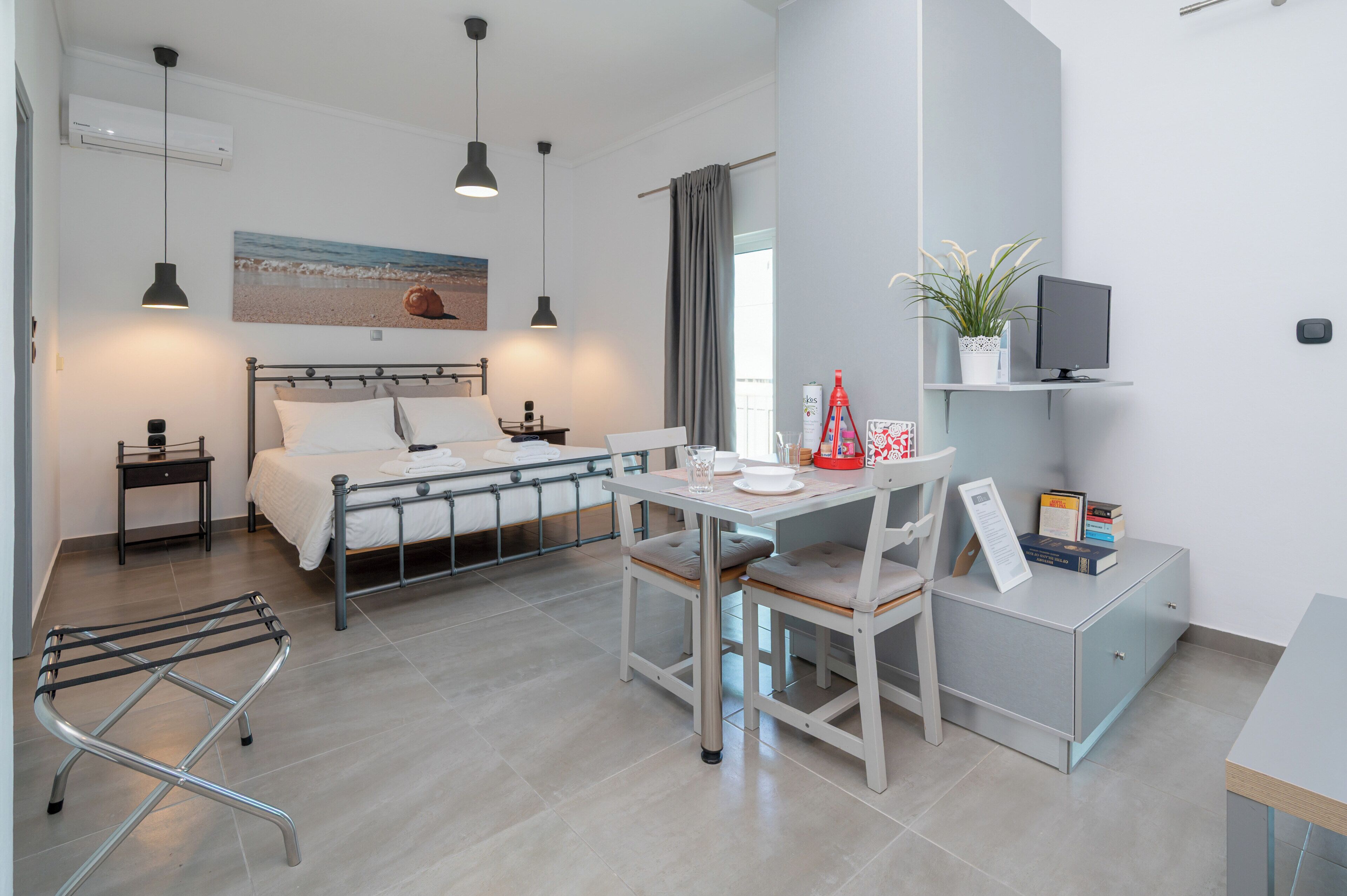Comfort Studio, City View
