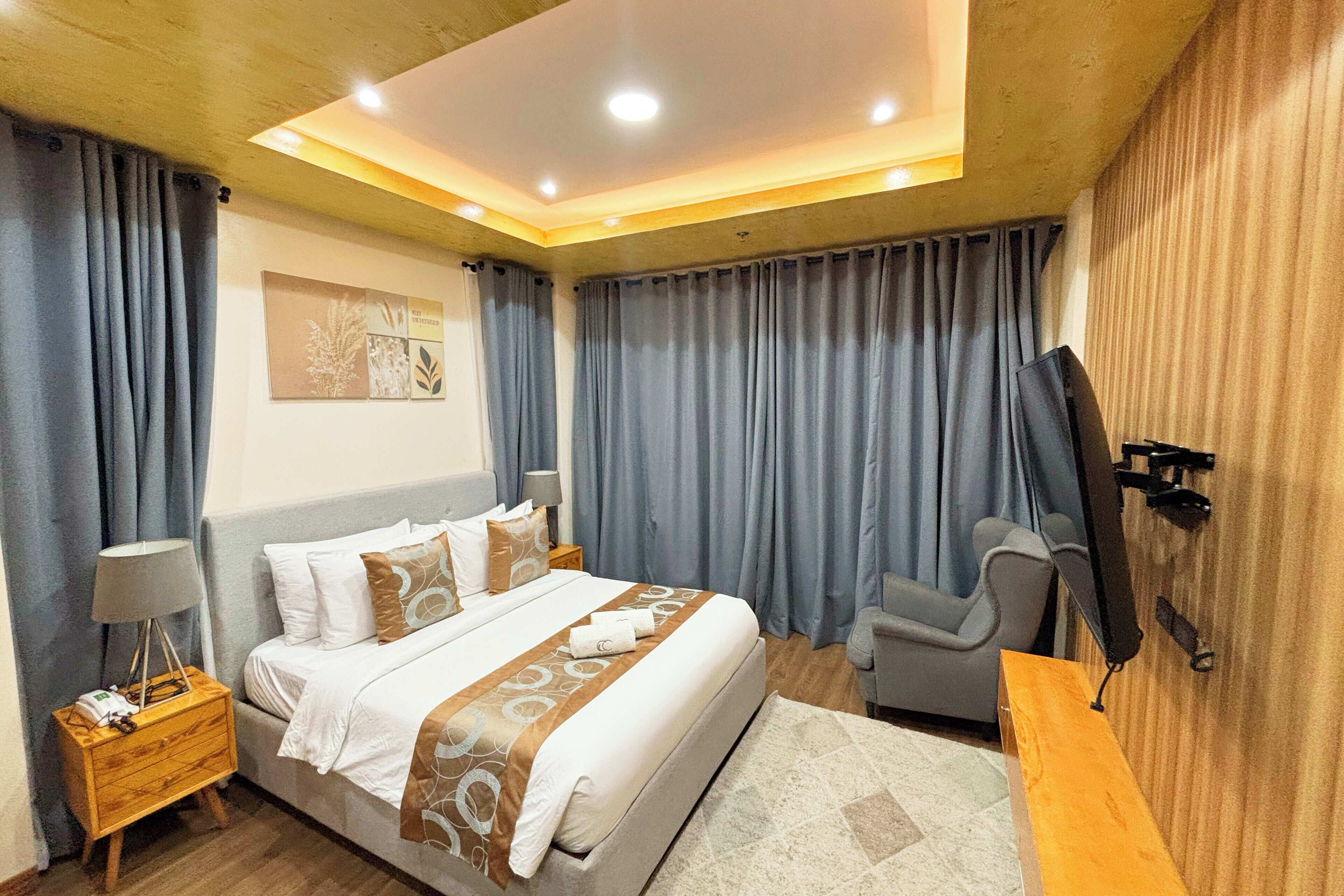 Habitación Deluxe | Escritorio, espacio para trabajar con laptop, camas extra y wifi gratis 