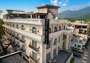 Front of property - Saltstayz  Autograph - Rishikesh (Rishikesh)