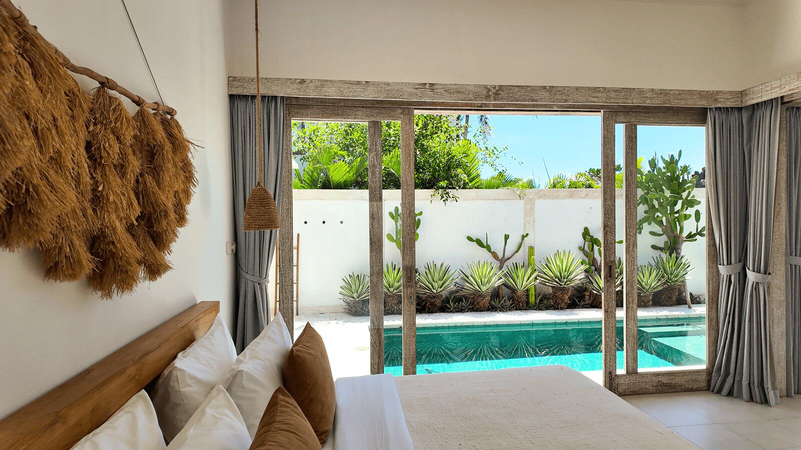 Villa – comfort, terrasse, bassengutsikt