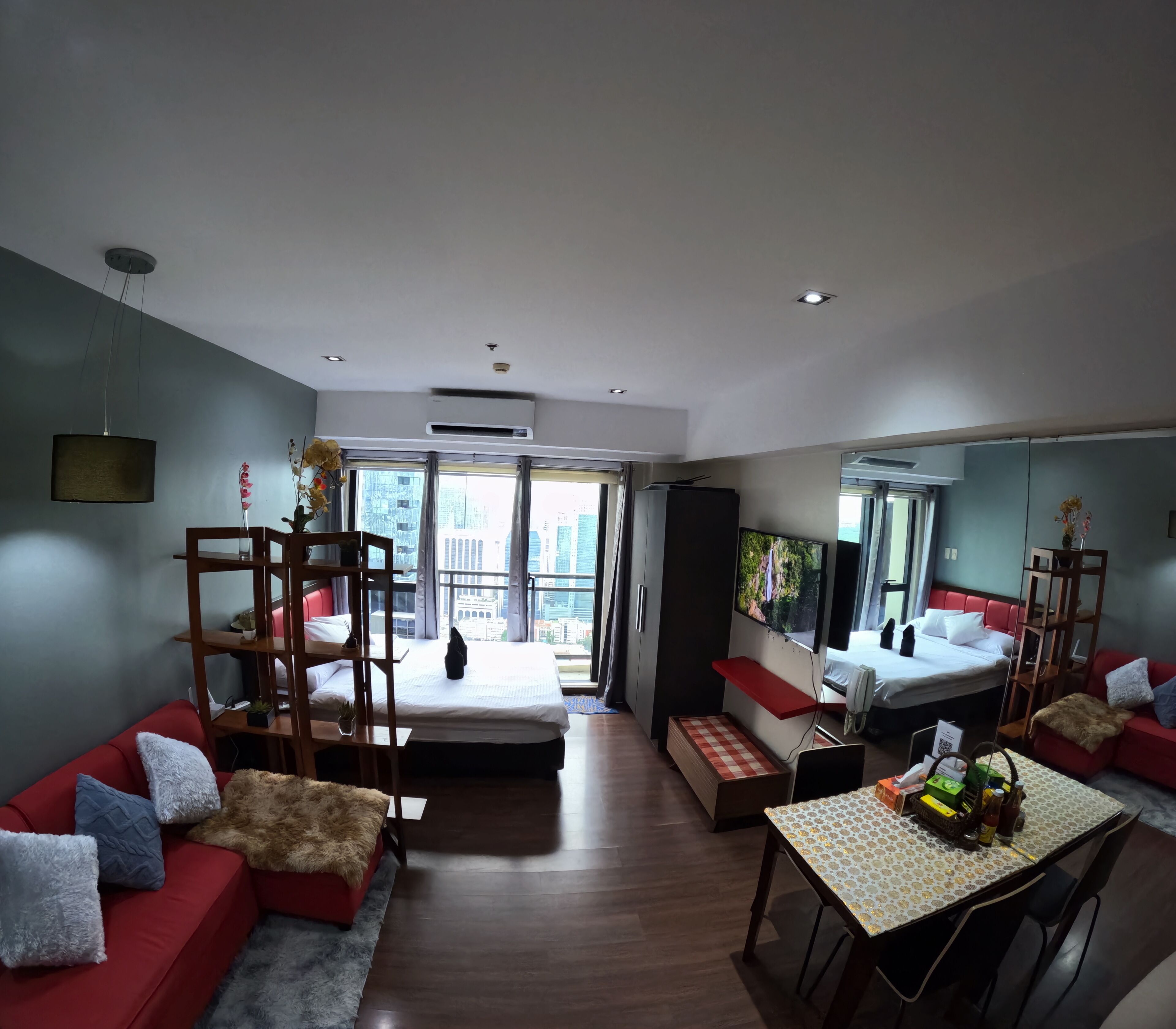 コンフォート ダブルルーム バルコニー シティビュー