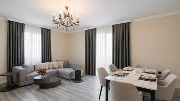 標準平房, 露台 | 用餐區