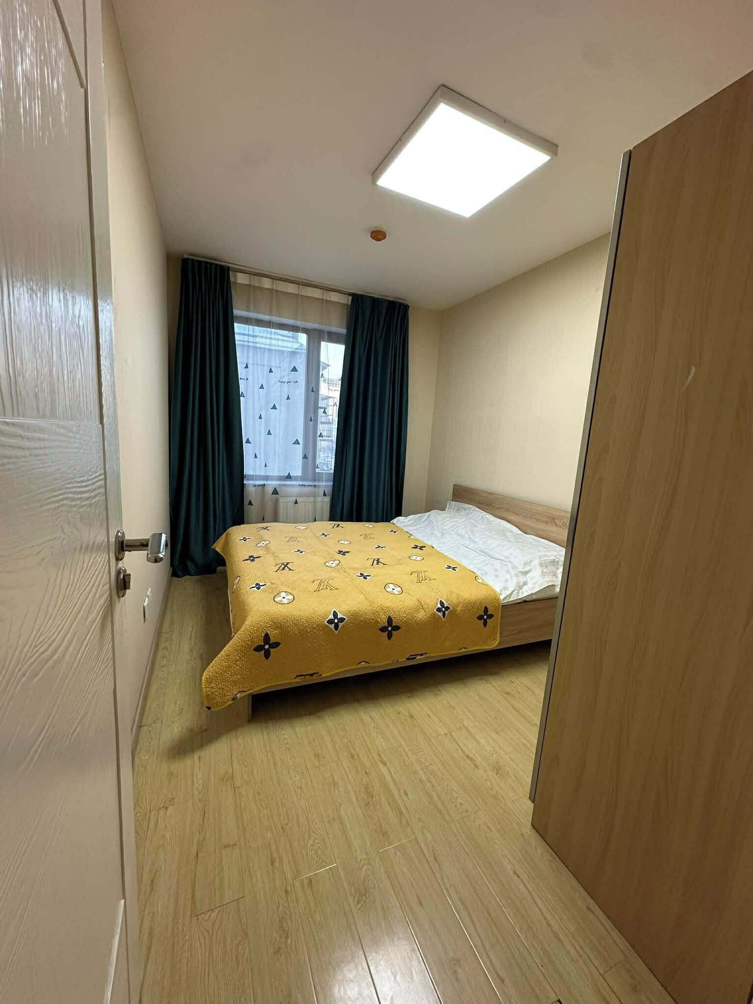 1 bedroom, iron/ironing board, Internet, bed sheets