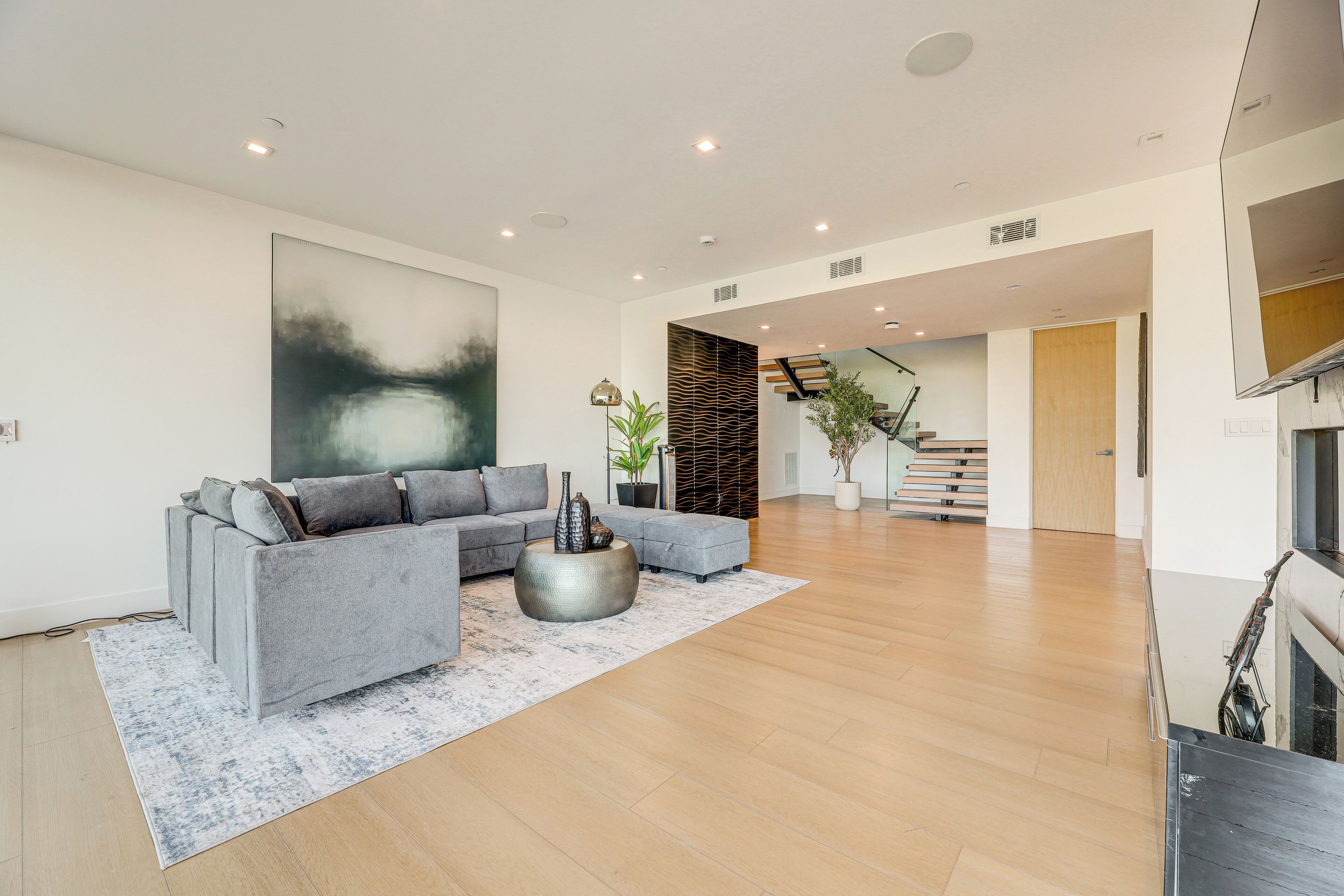 Ocean View! High-end Extended Palos Verdes Retreat - Hermosa Beach, CA