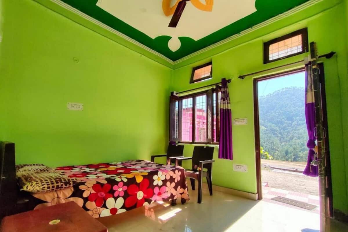Double Room, Mountain View