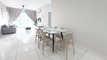 Apartment | Living area