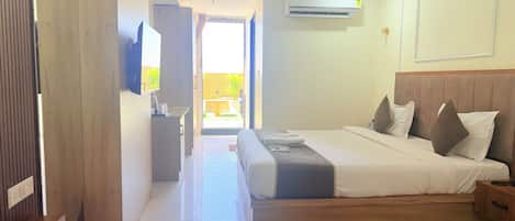 Chambre luxueuse double, vue sur la ville