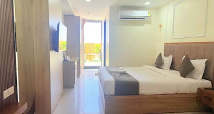 Hotel The 10th Floor