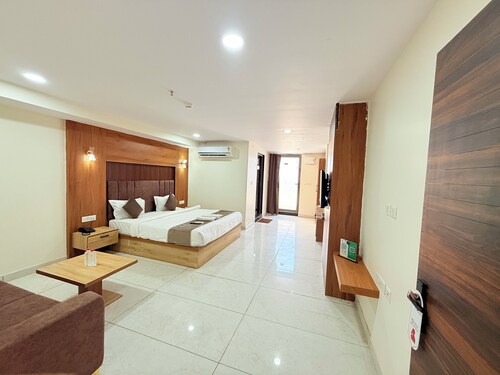 Hotel The 10th Floor