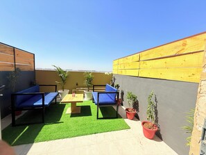 Luxury Double Room, City View | Terrace/patio