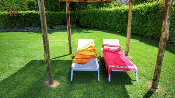 Elite Cottage, 2 Bedrooms | Garden