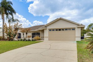 Exterior - ‘Southern Comfort’ in Sebring! Family Home w/ Yard (Sebring)