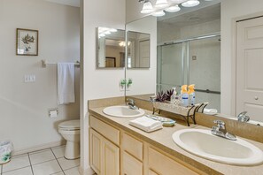 Hair dryer, towels - ‘Southern Comfort’ in Sebring! Family Home w/ Yard (Sebring)