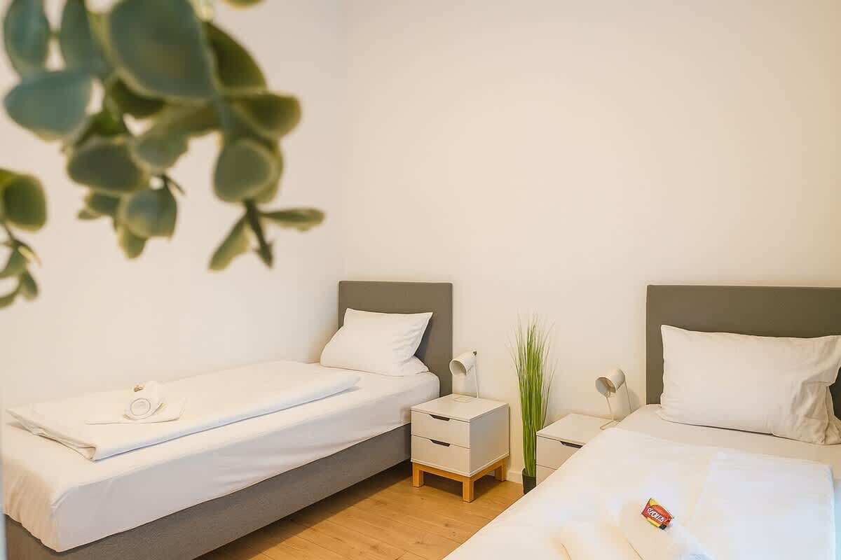 2 bedrooms, WiFi, bed sheets