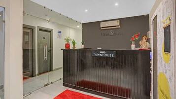 House | Reception