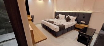 Hotel Bhagwati Grand