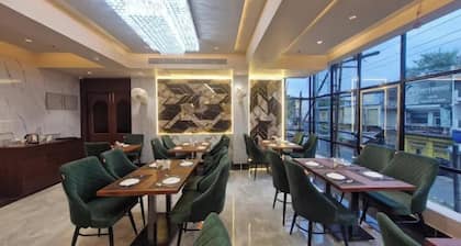 Hotel Bhagwati Grand