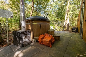 Bungalow | Terrace/patio - Drenthe Wellness Lodge for 4 (Ruinen)