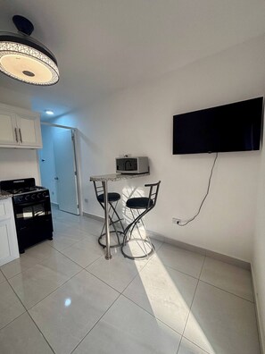 Interior - Condo, neuf, balcon en plein coeur de Sosua 204 (Sosúa)