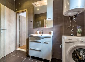 Bathroom - Hearts of Vrlika Country Stay (Vrlika)