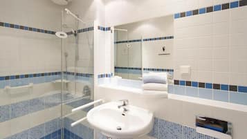 Doppel- oder Zweibettzimmer | Badezimmer