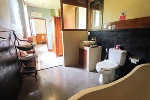 Shower, hair dryer - Ubud Private Pool Villa Tropical Hideaway with Ricefield View (Ubud)