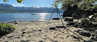 Casa Hauge mit Blick auf den Fjord