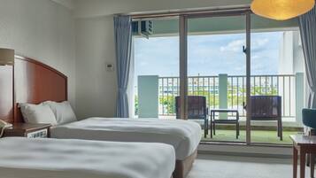 Deluxe Twin Room, Balcony, City View