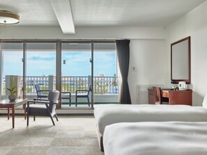 Standard Quadruple Room, Balcony - Marin View Palace (kunigami-gun, onna-son, maeganeku)