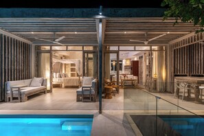 Deluxe Villa, Patio, Pool View | Outdoor dining - Saffron Villas (Diani Beach)