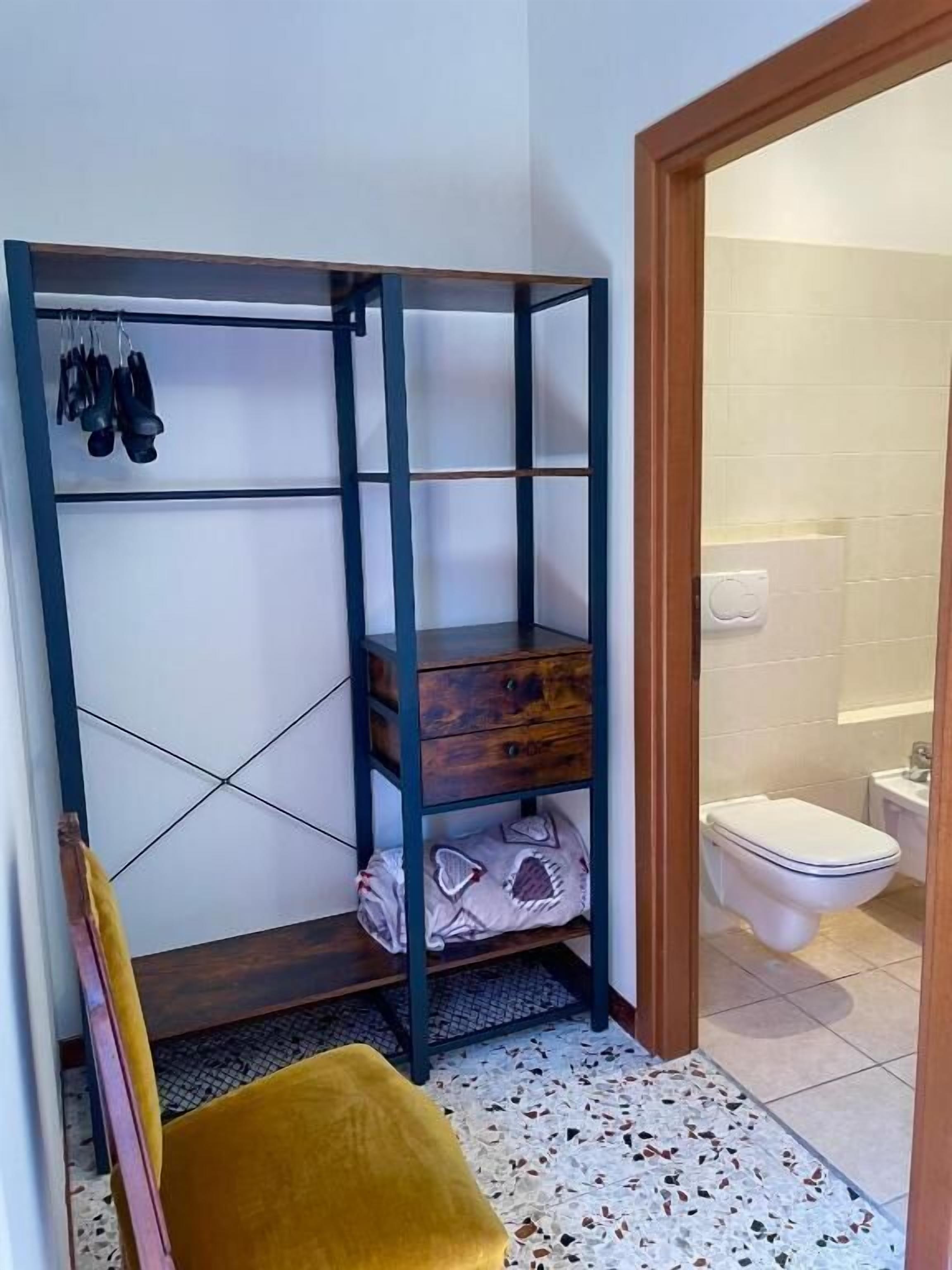 Classic-Doppelzimmer, Balkon, Hügelblick | Badezimmer