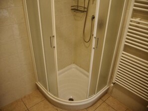 Habitación clásica doble, vistas a la colina | Baño